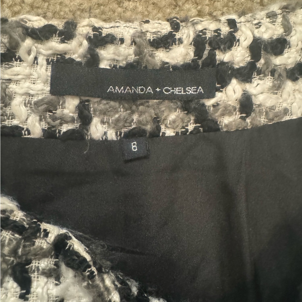 Amanda + Chelsea Tweed Pencil Skirt – Size 8 - Picture 7 of 7